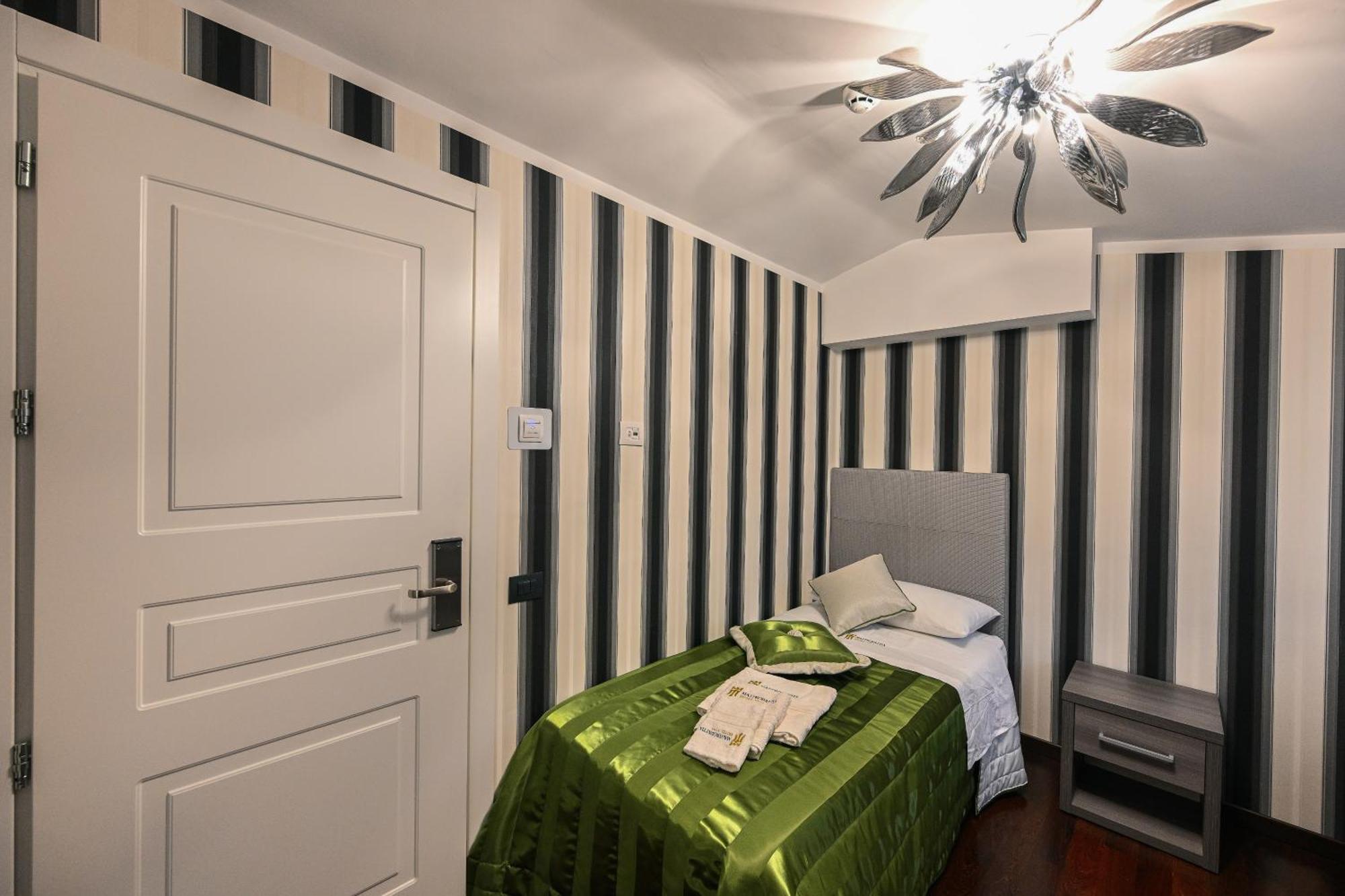 Hotel Mastrodattia Celano Zewnętrze zdjęcie